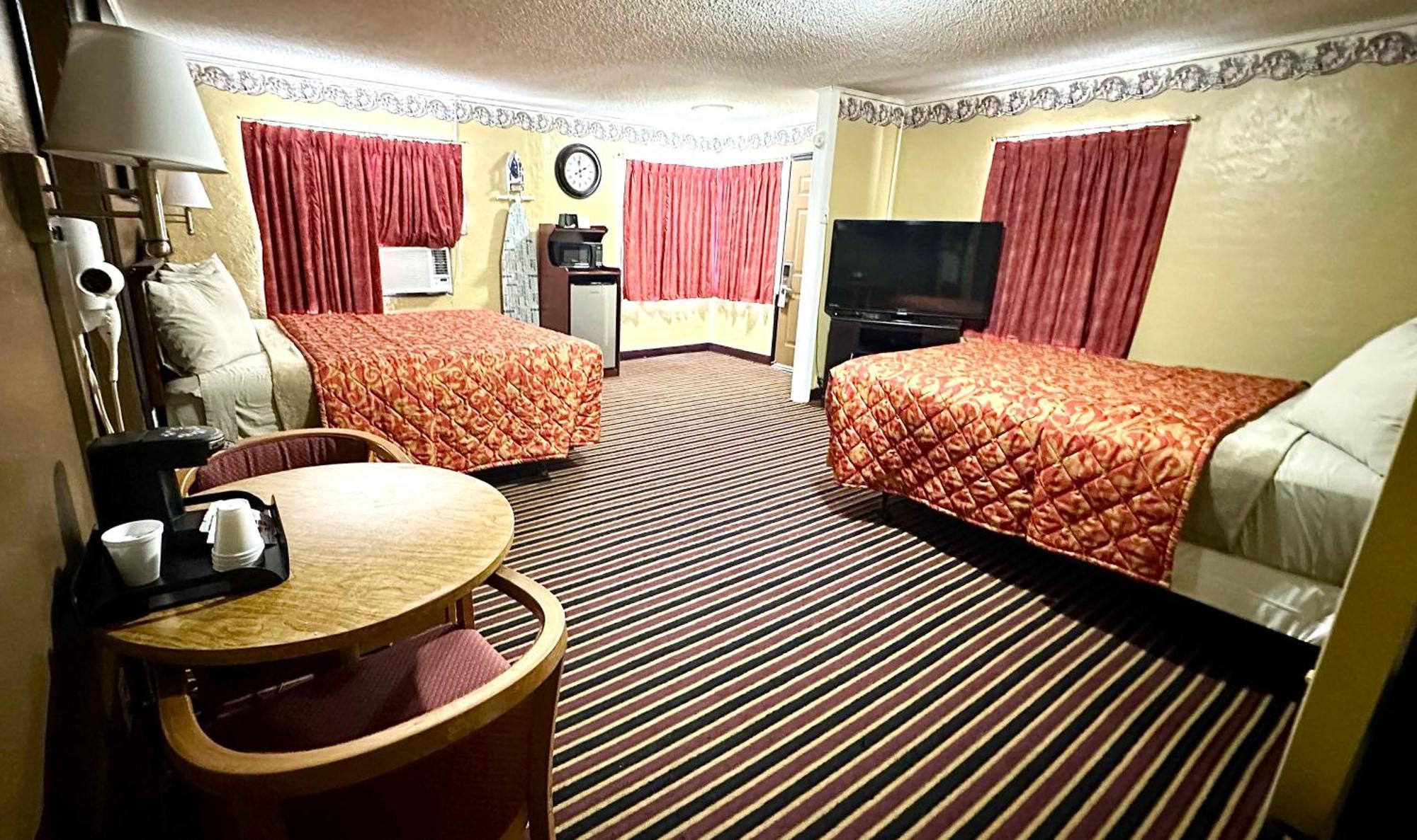 Relax Inn Vinita Экстерьер фото