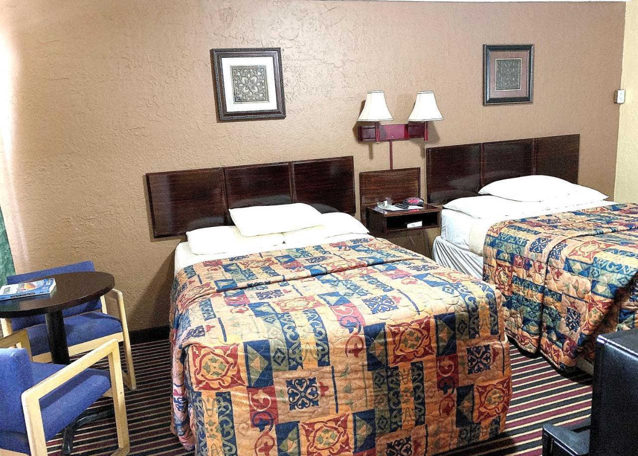 Relax Inn Vinita Экстерьер фото